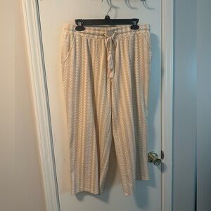 Belle by Kim Gravel Textured Cream Pants